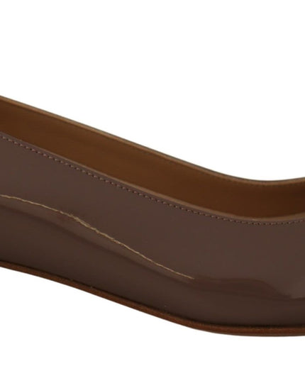 Salvatore Ferragamo Elegant Caraway Brown Pumps with Vara Bow