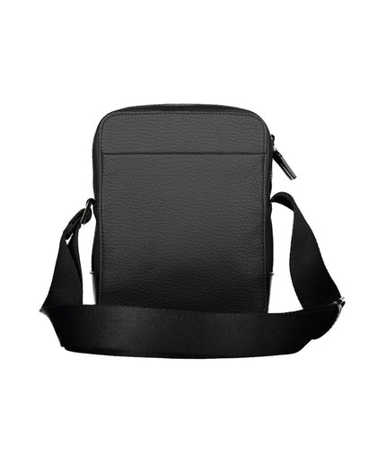 Calvin Klein Sleek Black Shoulder Bag with Contrasting Details