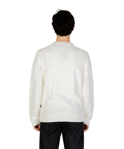 Hamaki-Ho White Acrylic Sweater